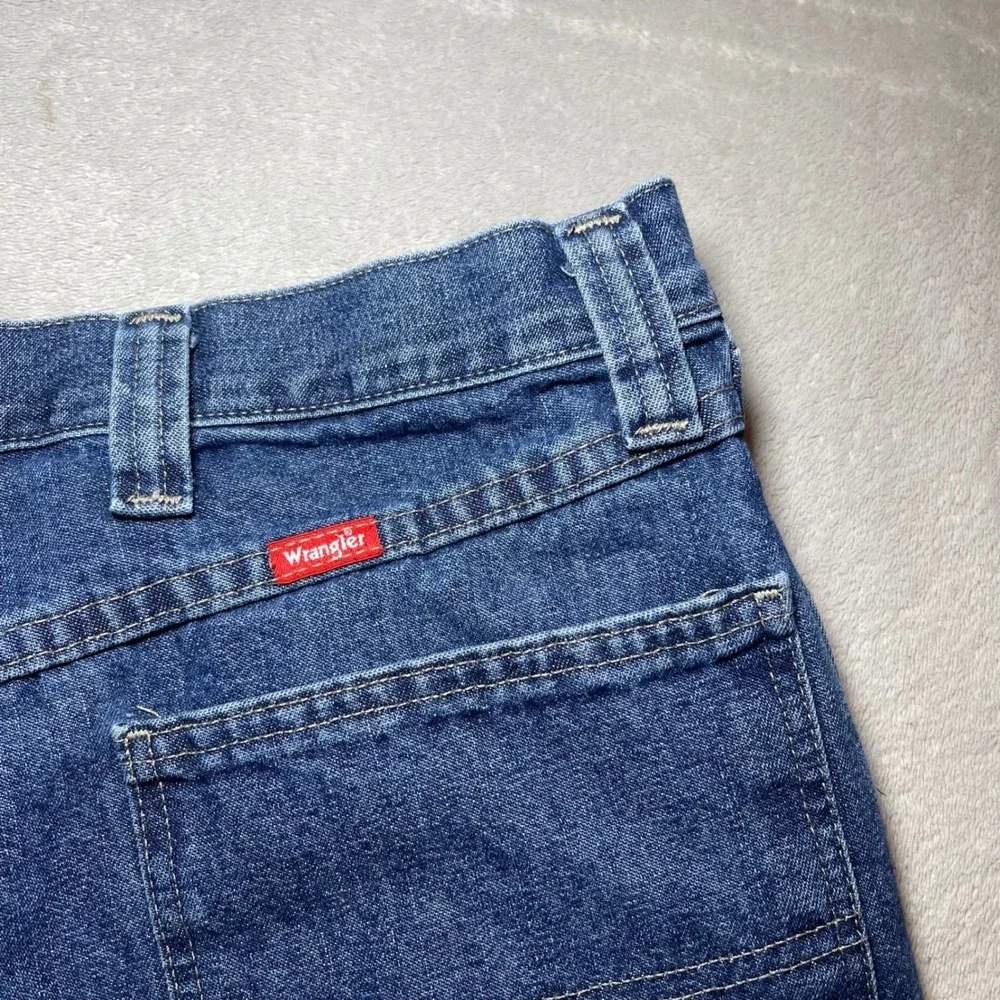 Wrangler Jeans Men 42x30 Blue Carpenter Loose Fit Denim Workwear Utility Relaxed